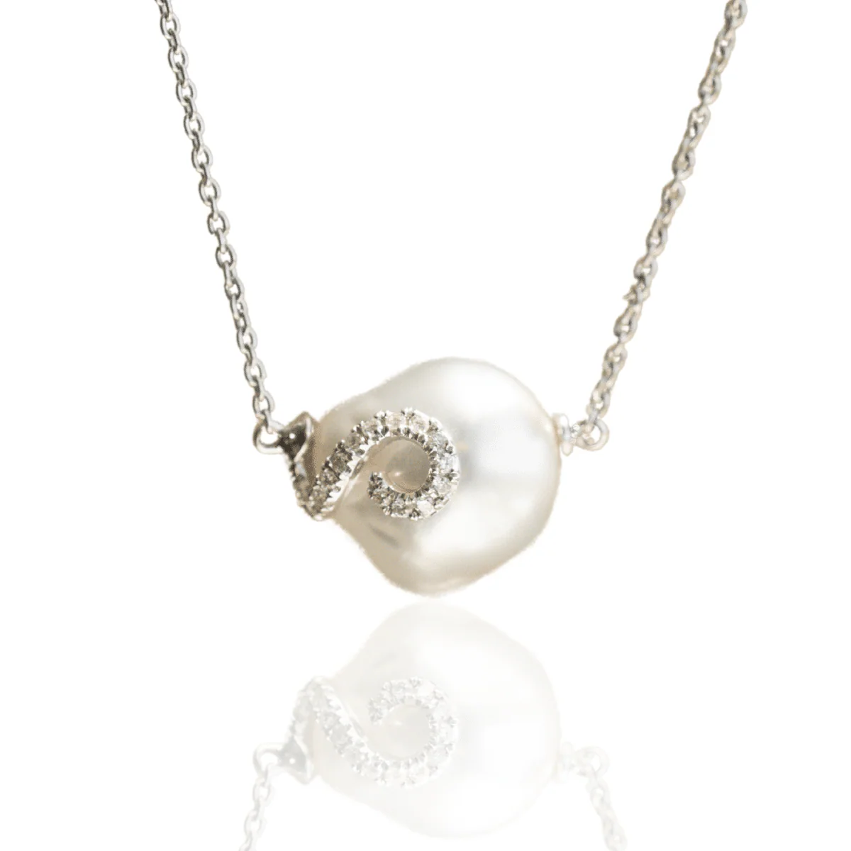 Baroque Necklace 15mm A1+ 18ct White Gold Diamonds 16=0.14ct H/SI - Image 3