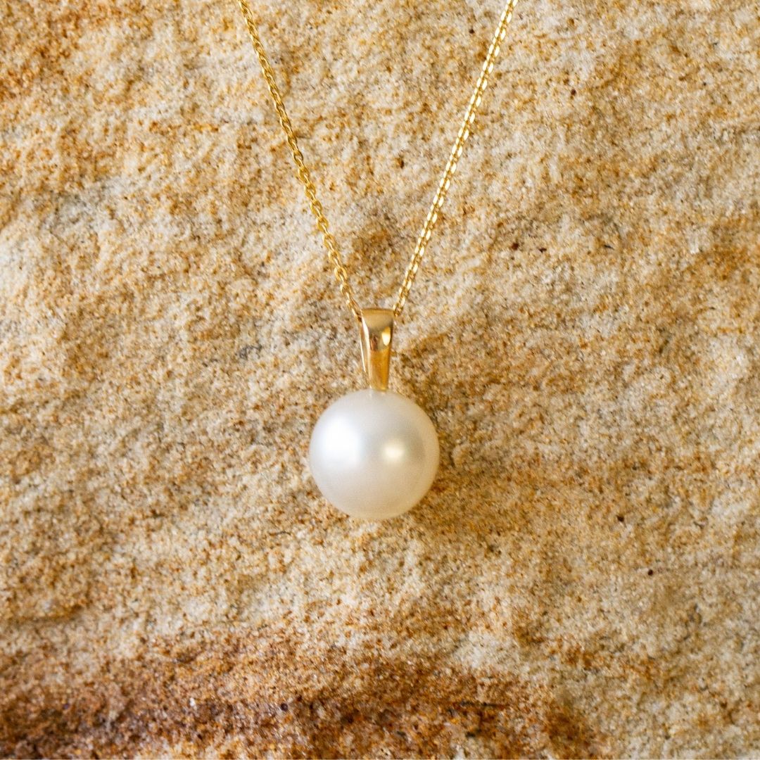 Cocos Pendant Australian South Sea Cygnet Bay Round 12mm B1