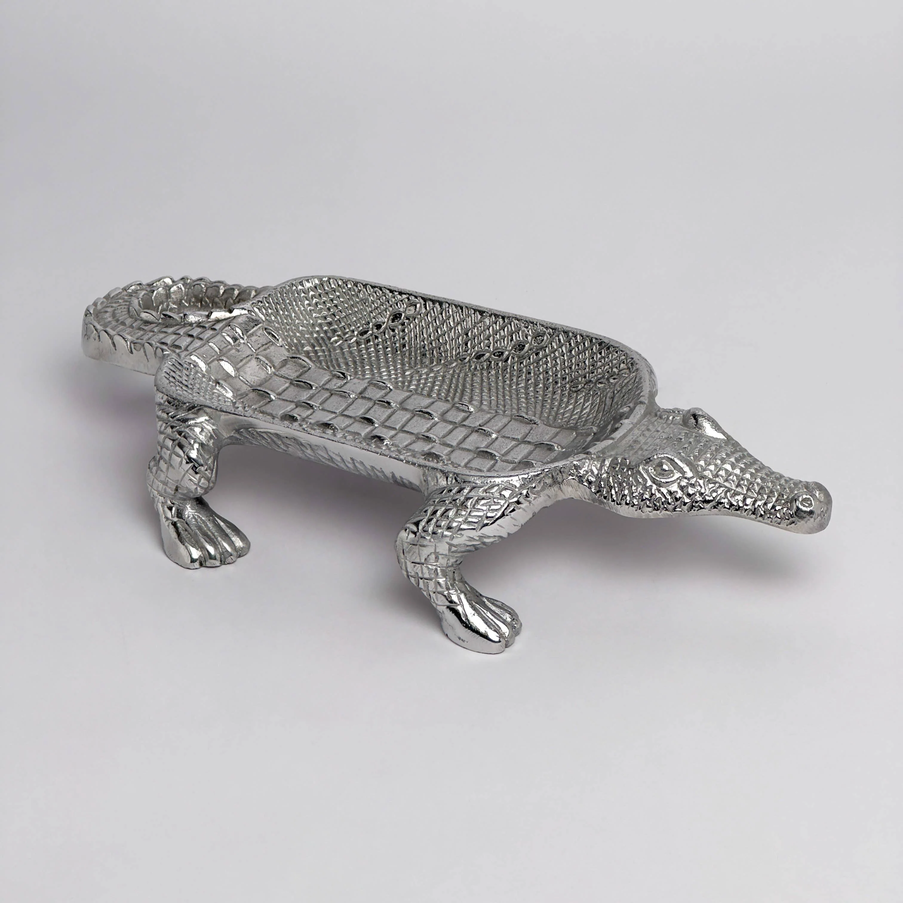 Crocodile Dish Alum - Image 3