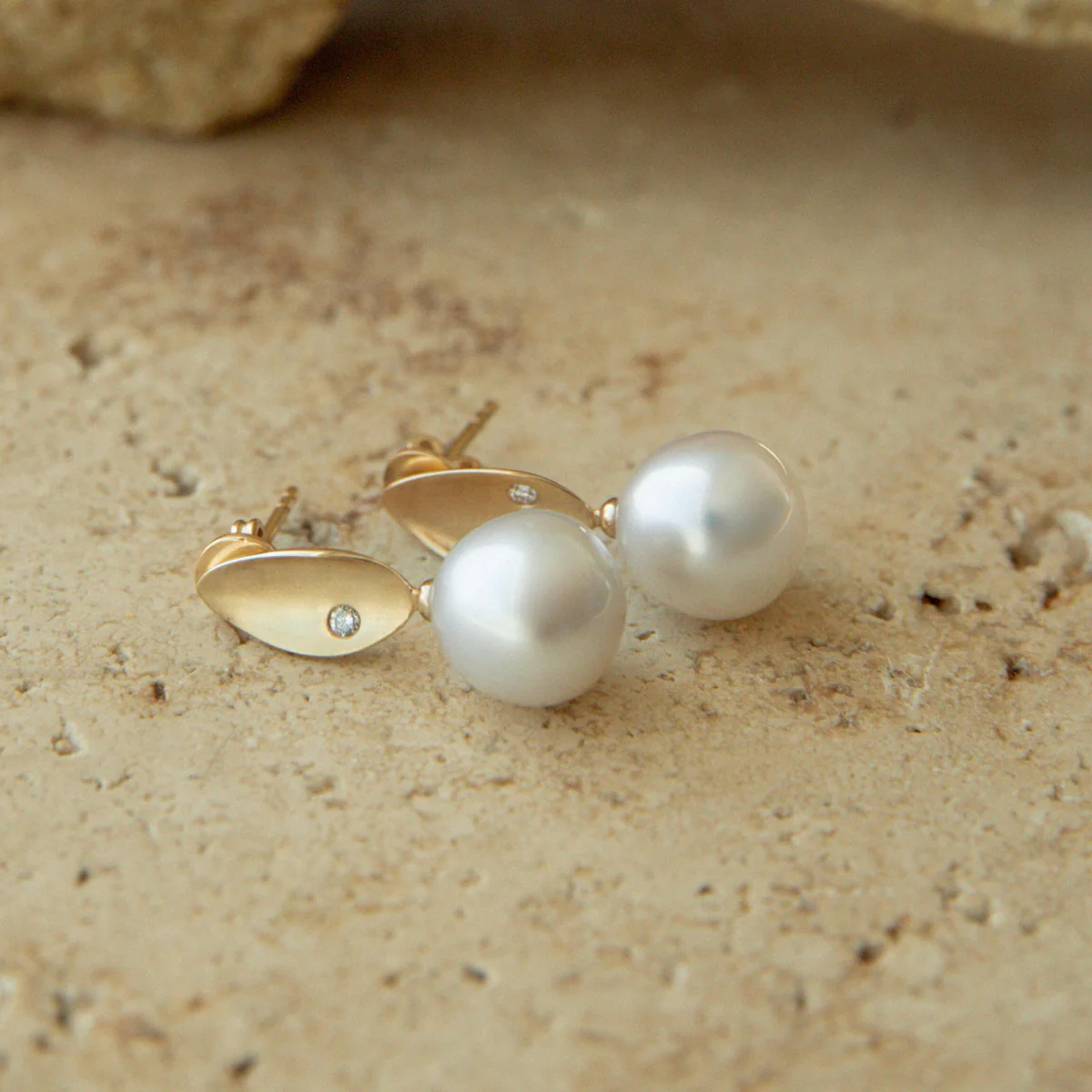 Dew Drop Studs Australian South Sea Cygnet Bay Semi Drop 10.5mm A3/B1 Diamonds 2=0.05ct H/SI 18ct Yellow Gold