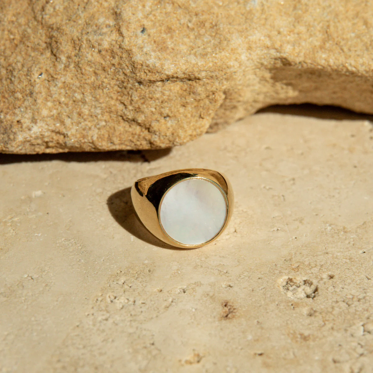 Ebb Signet Ring Australian South Sea Cygnet Bay Mother of Pearl - Image 3