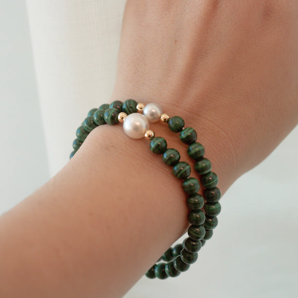 Malachite Bracelet Australian Akoya Broken Bay 7mm AAA 17cm 14ct Yellow Gold - Image 3