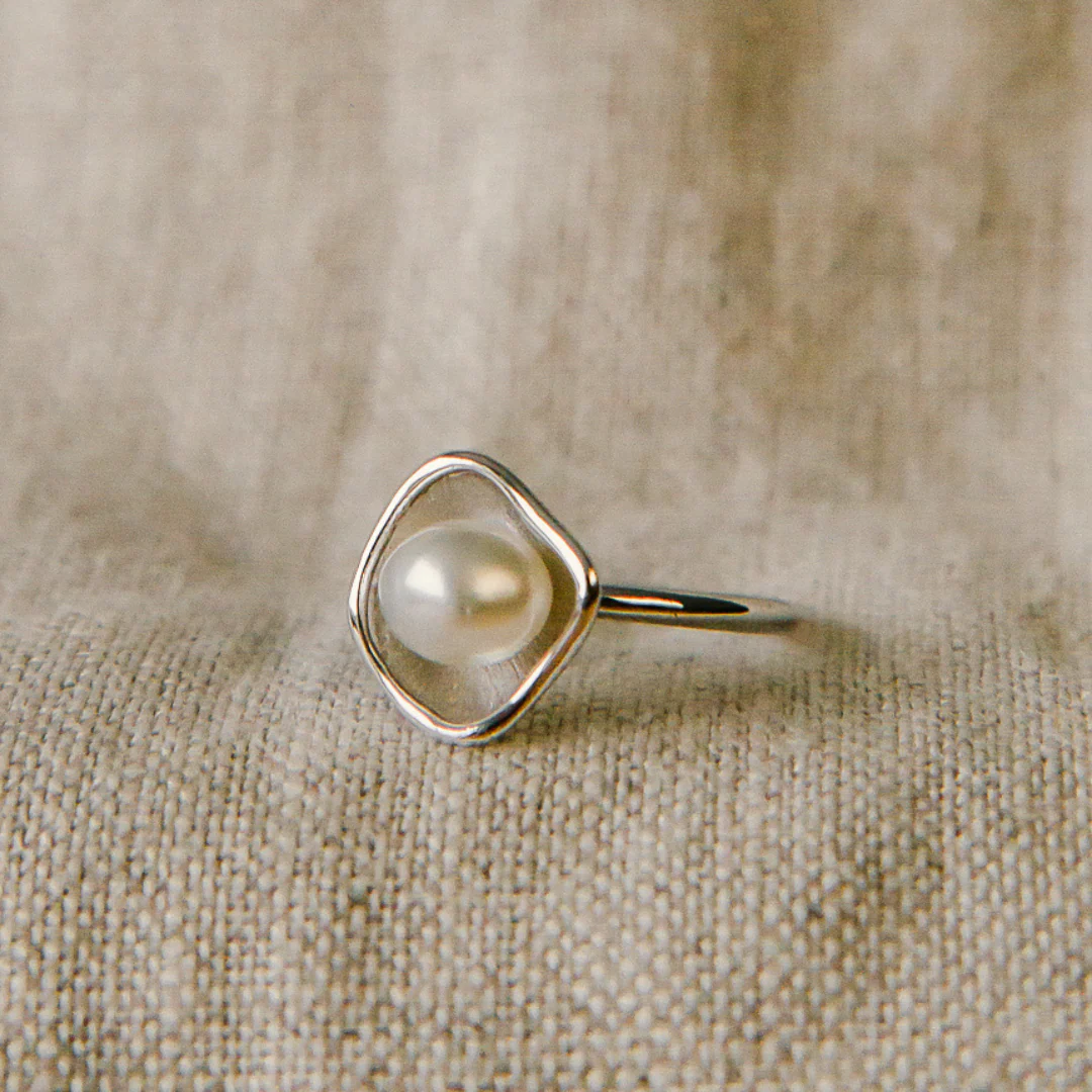 Kimberley Lily Ring Australian South Sea Cygnet Bay Keshi 5-8mm A