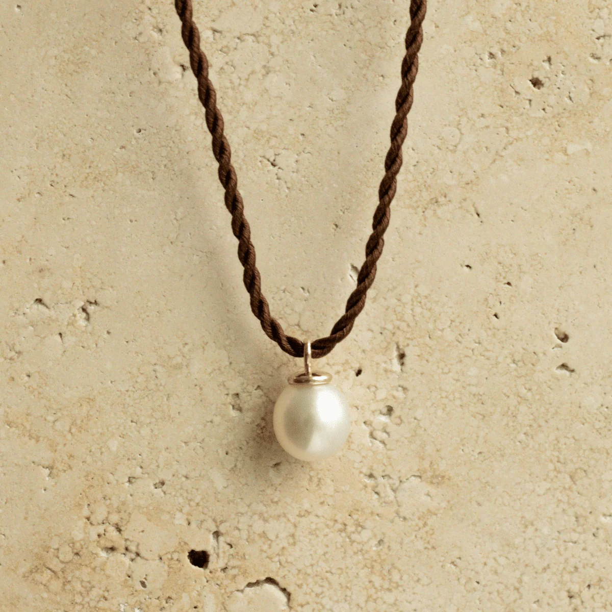 Large Charm Australian South Sea Cygnet Bay Drop 10mm A3+ 9ct Yellow Gold On Brown Silk Cord 50cm - Image 3