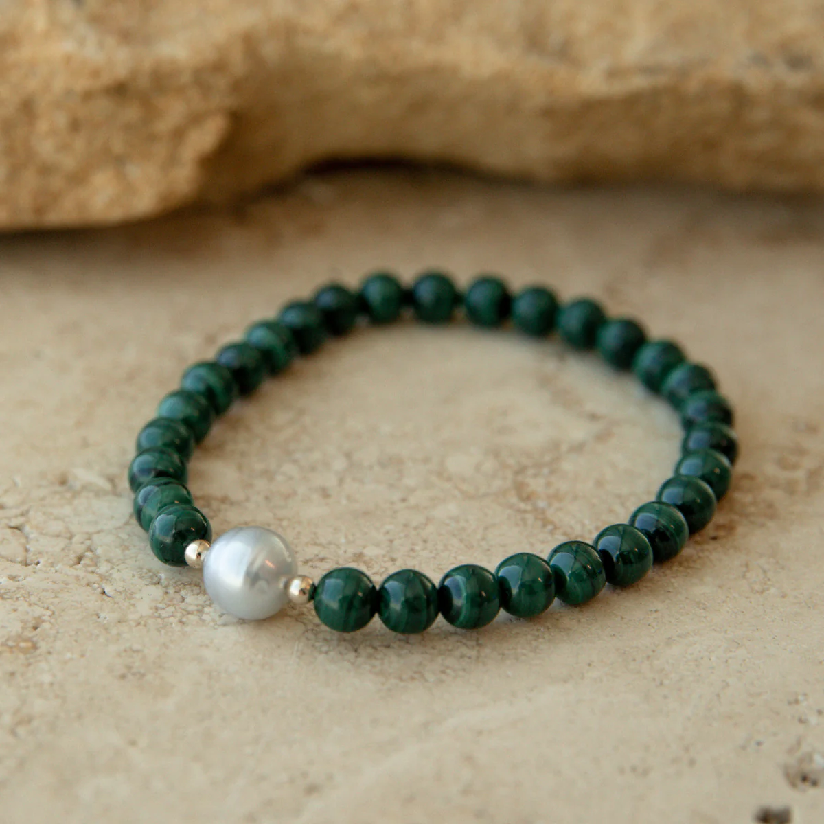 Malachite Bracelet Australian South Sea Cygnet Bay Circle 9mm B1+ 17cm 14ct Yellow Gold - Image 3