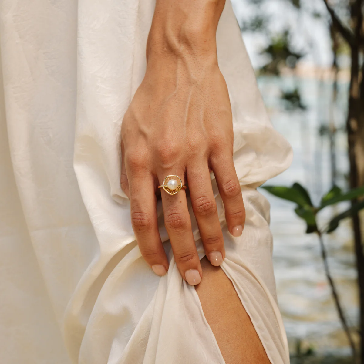 Mangrove Lily Ring Australian Akoya Broken Bay 7mm AAA #M 9ct Yellow Gold - Image 3