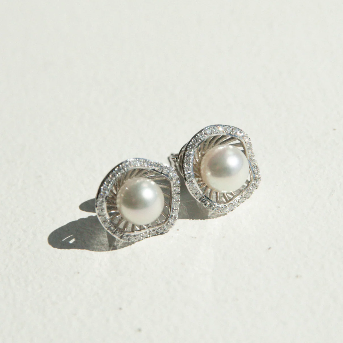 Mangrove Lily Studs Australian Akoya Broken Bay 6.5mm AAA Diamonds 76=0.31ct H/SI - Image 5