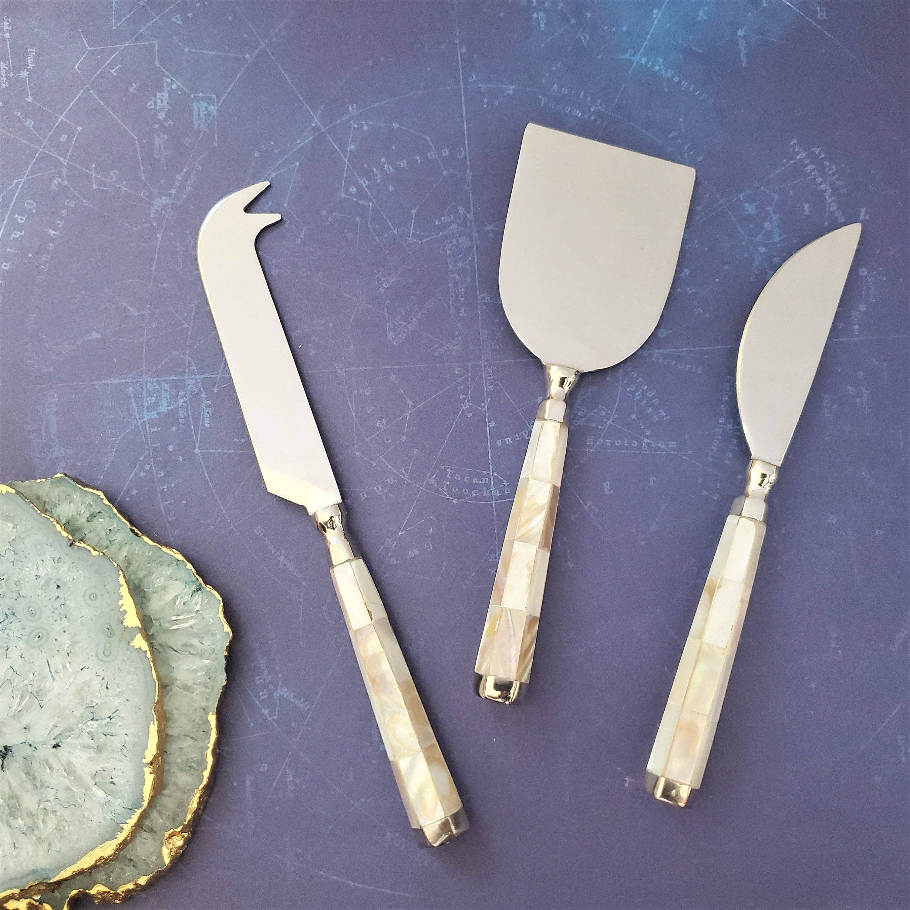 Mother of Pearl Cheese Knife Set - Silver Finish - Image 3
