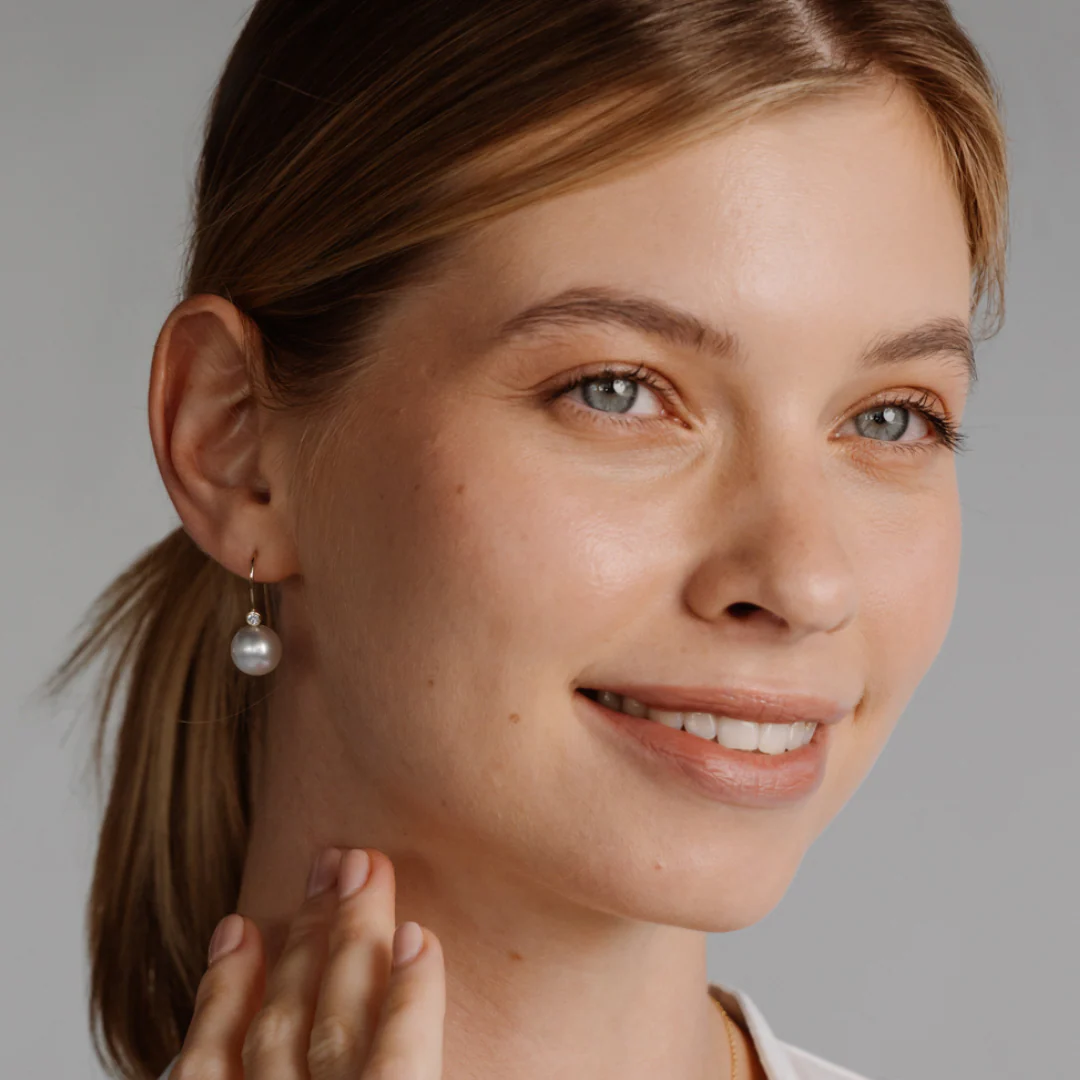 Nivea Hooks Australian South Sea Cygnet Bay Round 10.5mm A3 Diamonds 2=0.13ct H/SI - Image 2