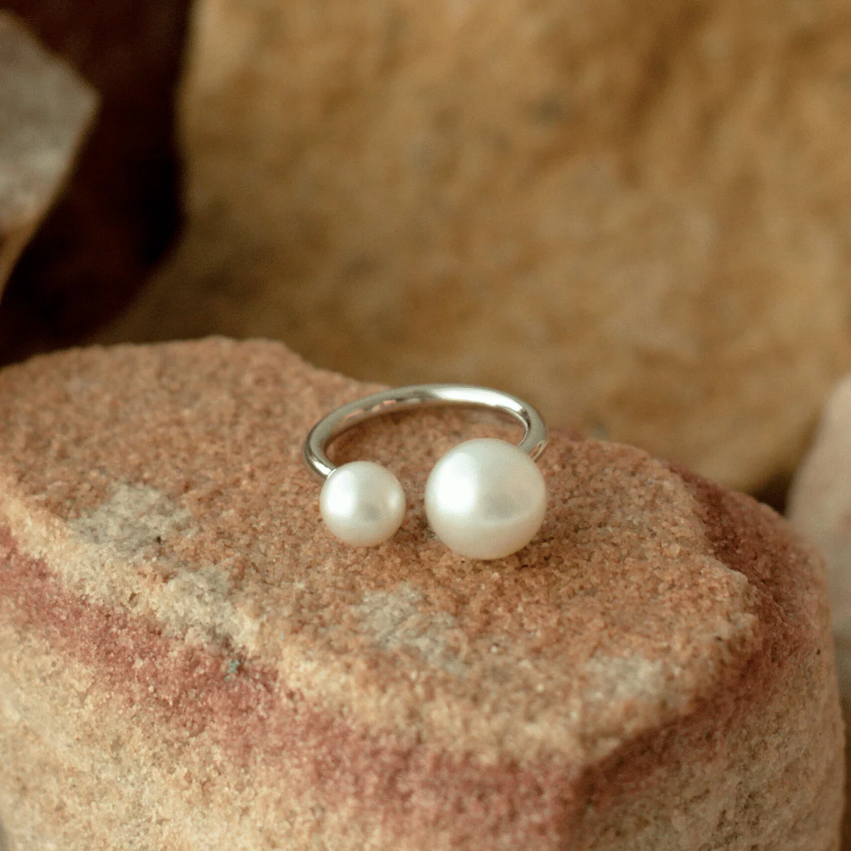 Provenance Open Ring Australian South Sea Cygnet Bay Round 10mm A3 & Australian Akoya Broken Bay 7mm AAA - Image 5