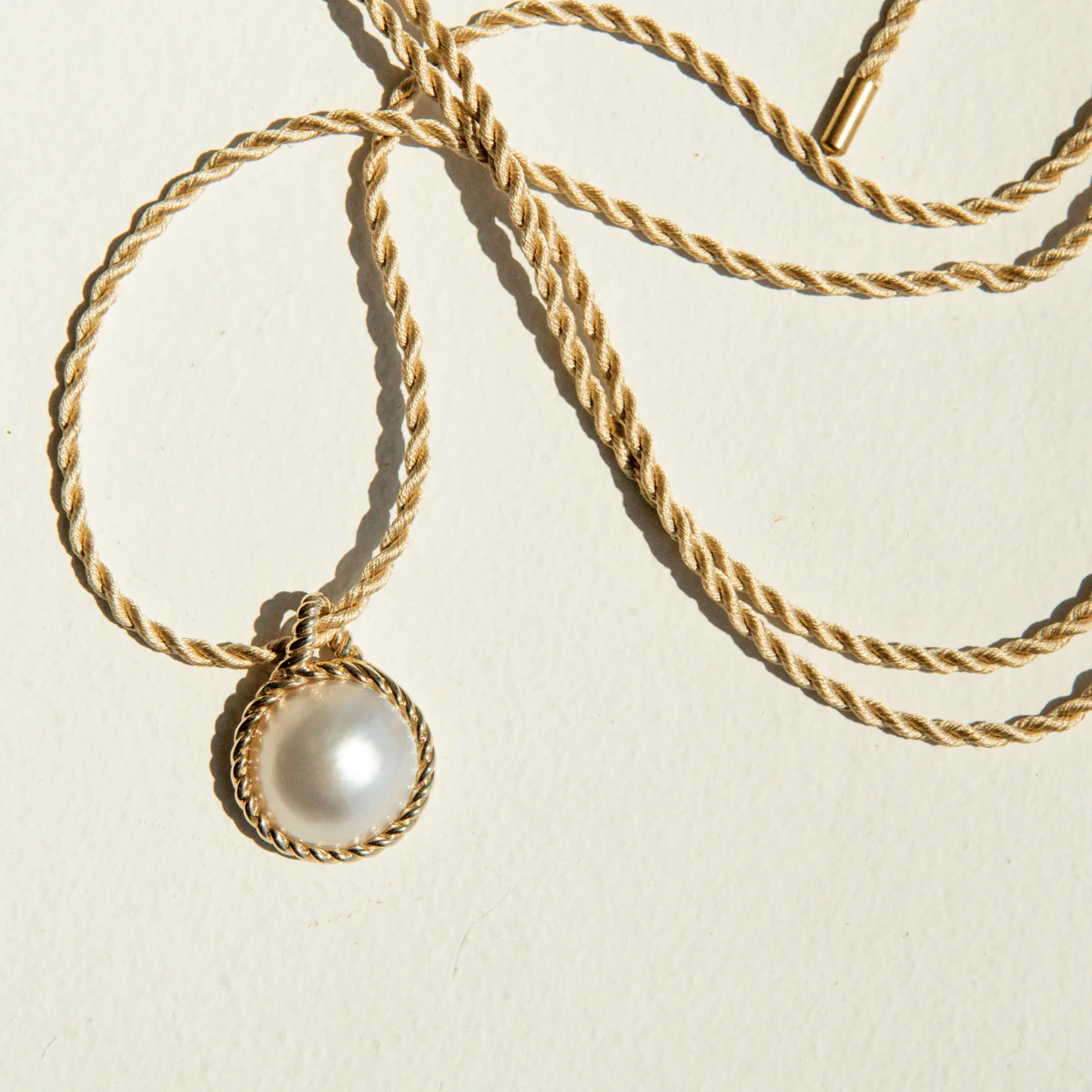 Rope Pendant Australian South Sea Mabe 15mm - Image 6