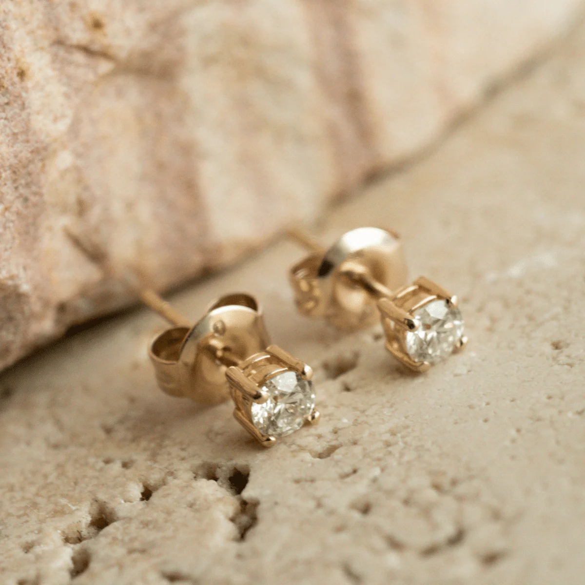 Claw Set Round Brilliant Cut Diamond Studs 2=0.20 G/SI 9ct Yellow Gold - Image 3