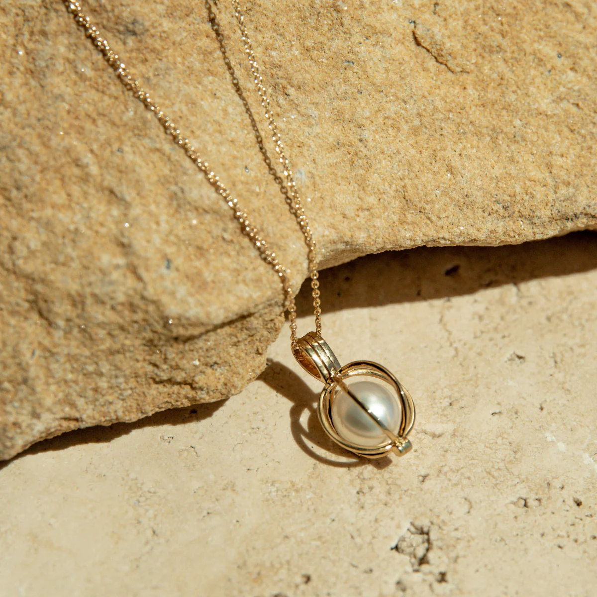 Round Cage Pendant Australian South Sea Cygnet Bay Drop 10.5mm B1 45cm