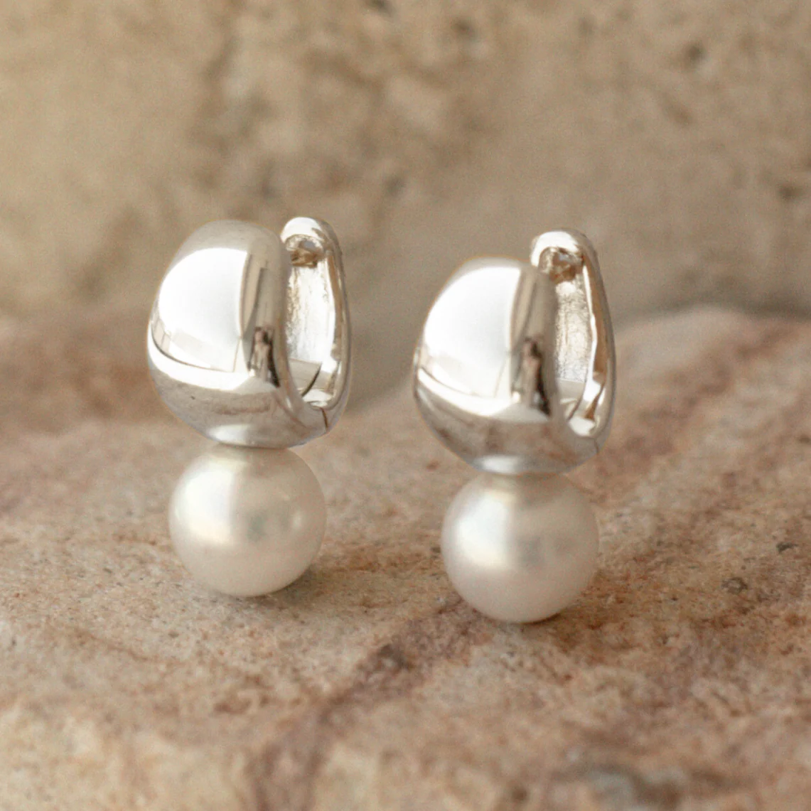 Rounded Wide Huggies Australian Broken Bay Akoya 7.5mm AA - Image 3