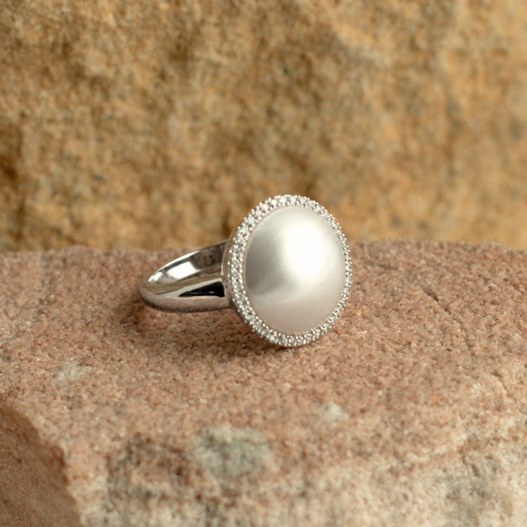 Save The Children Halo Ring Diamonds 38=0.19ct H/SI #O - Image 4