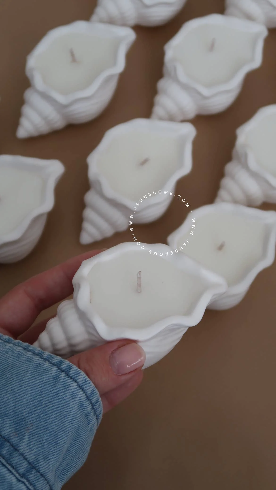 Shell candle | Custom scented candle - Image 6