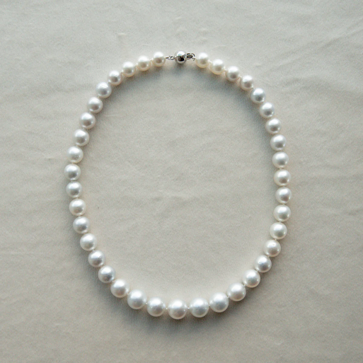 Strand Australian Akoya Broken Bay 7-9.5mm SilverAA/ AAA 50pc 45cm 9ct White Gold - Image 3