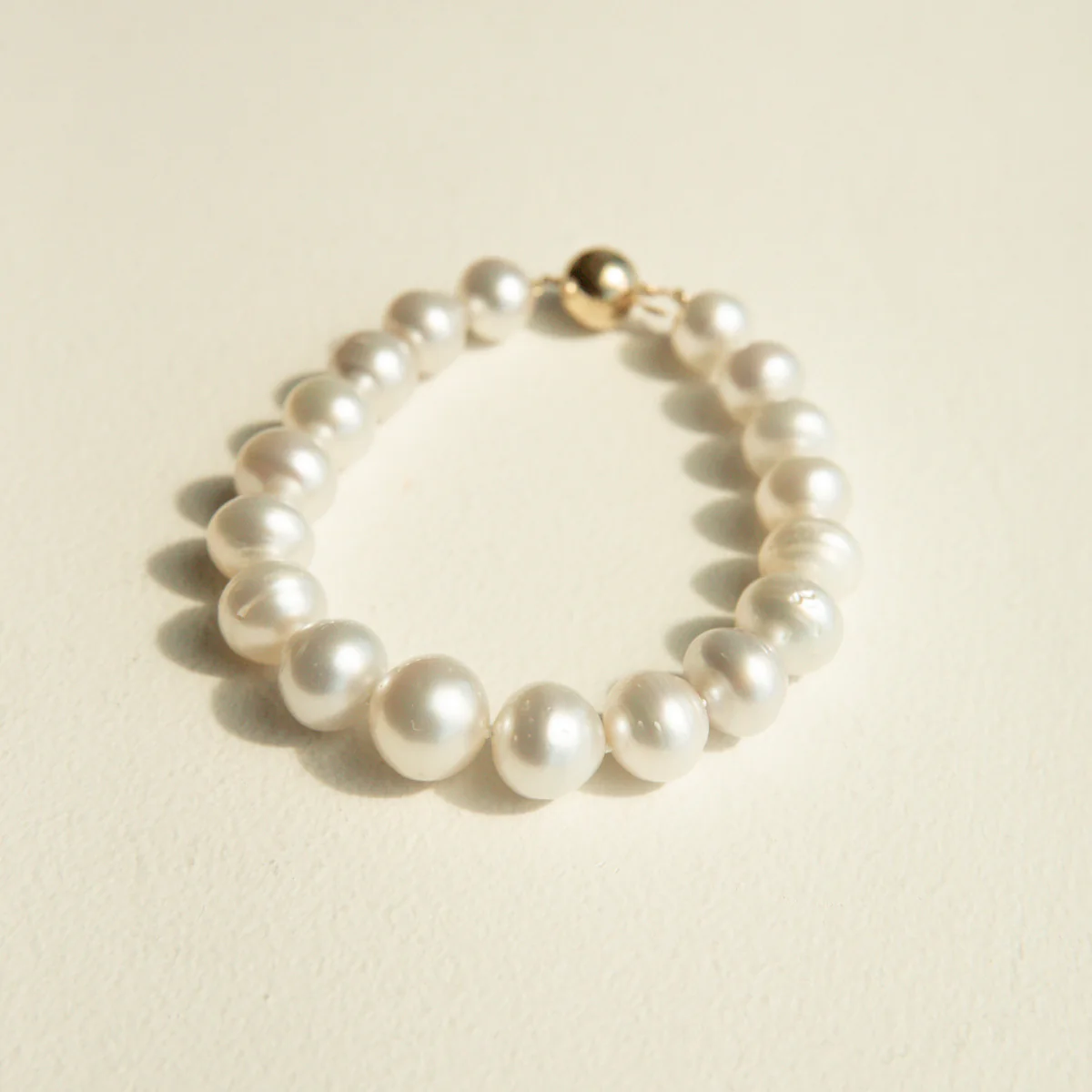 Strand Bracelet Australian South Sea Cygnet Bay Circle 10 - 13mm B1 18pc 21cm 9ct Yellow Gold - Image 2