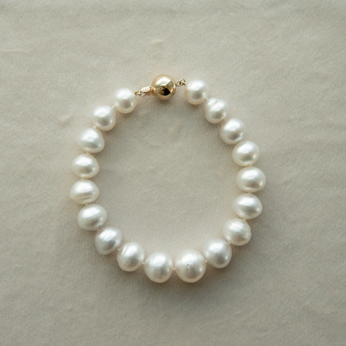 Strand Bracelet Australian South Sea Cygnet Bay Circle 10 - 13mm B1 18pc 21cm 9ct Yellow Gold - Image 3