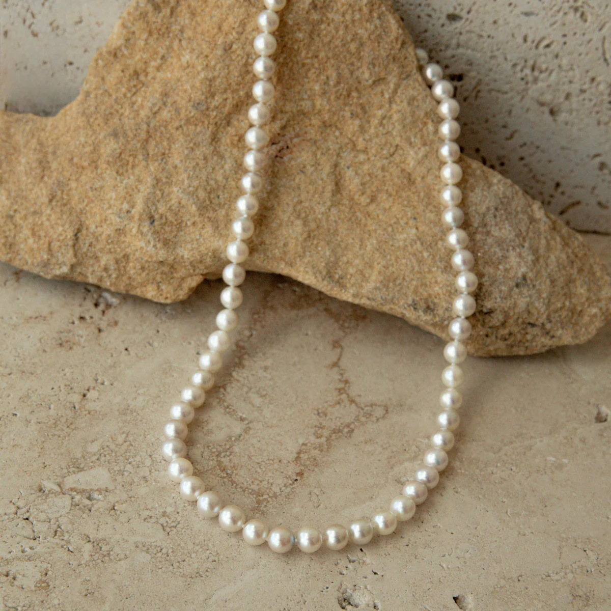 Strand Necklace Australian Akoya Broken Bay White Pink 6.5mm AA 61pc 44cm 9ct Yellow Gold