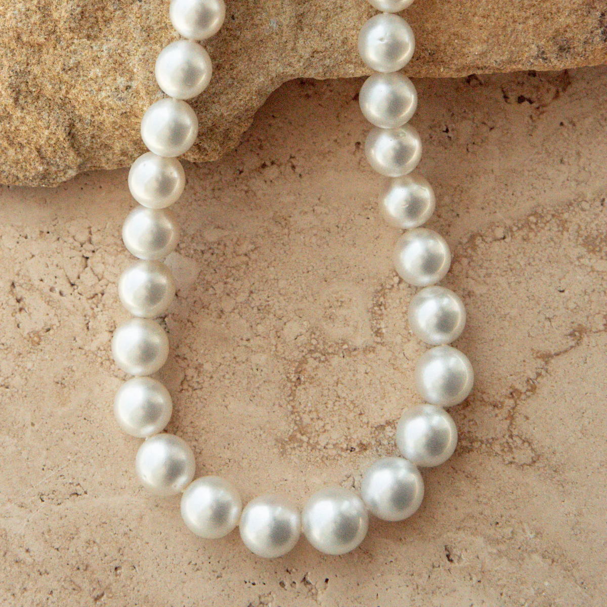 Strand Necklace Australian South Sea Cygnet Bay Lady Montgomery Drop 11-13.5mm A3/B2+ 35pc 45cm 18ct Yellow Gold
