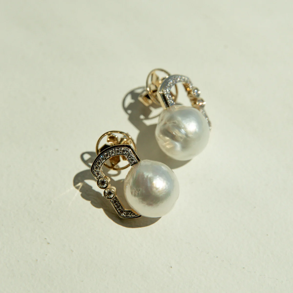 Submerge Earrings Australian South Sea Cygent Bay 14mm Baroque A3+/B1+ Diamond 32=0.45ct H/SI 9ct Yellow Gold - Image 5