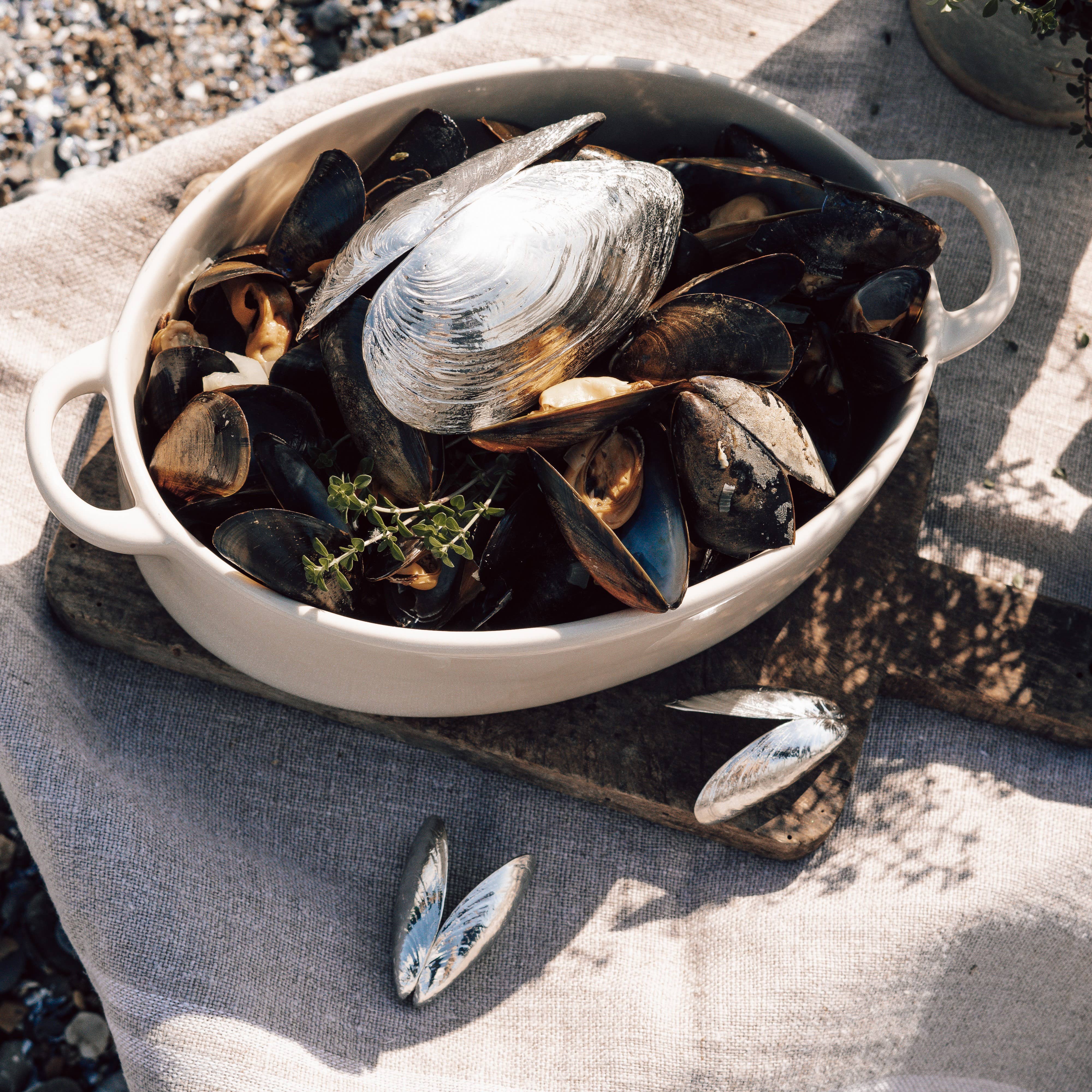 The Mussel Cutlery Set - Image 3